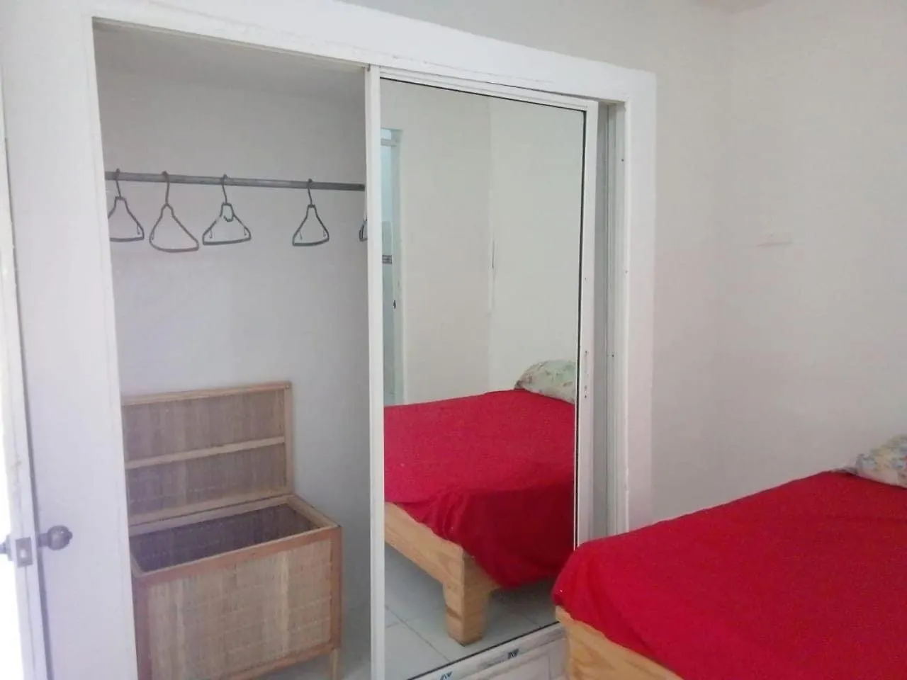 Guest House A&H Boca Chica Apartment